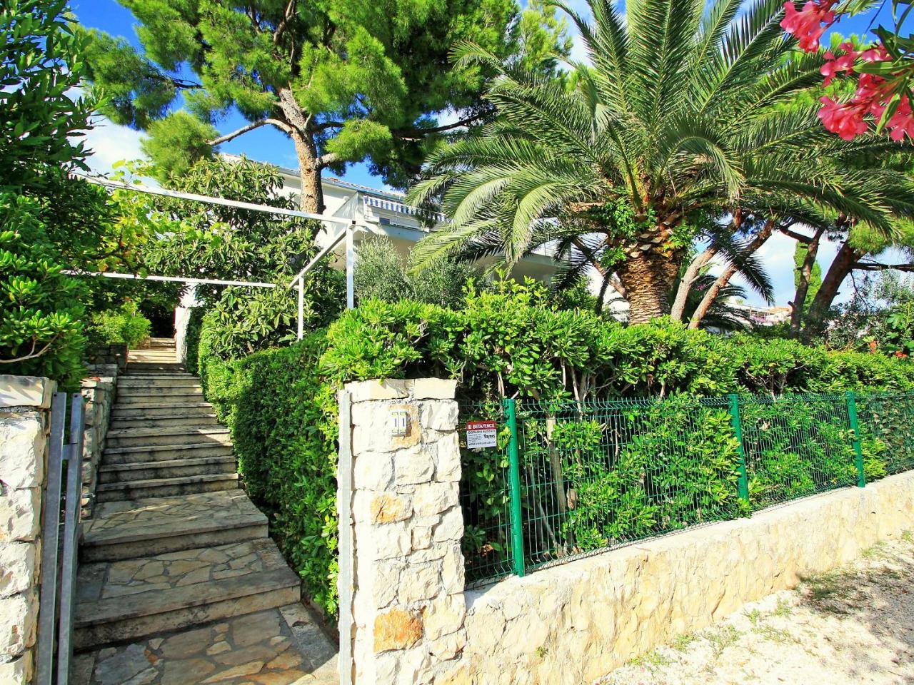 Apartment Amiela By Interhome Trogir Exterior foto